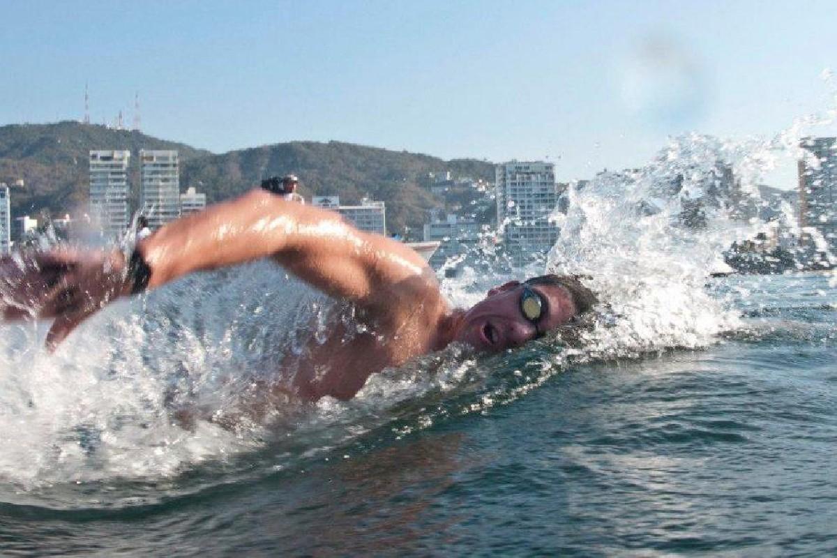 Nadadores de aguas abiertas, lejos del podio en Lima