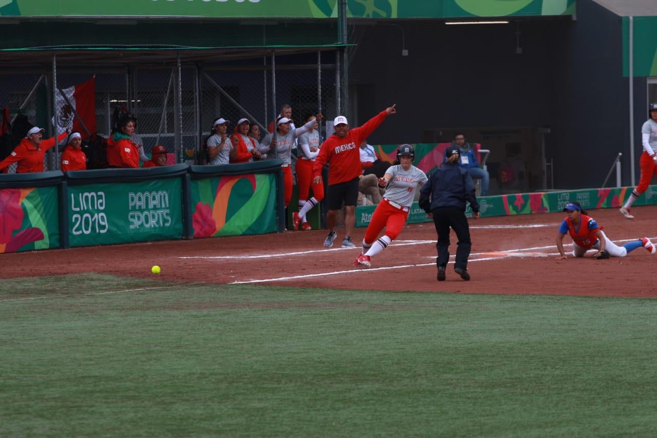 Vence México a Venezuela en softbol femenil